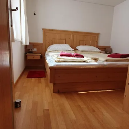 Haus Johanneshof 1604 *