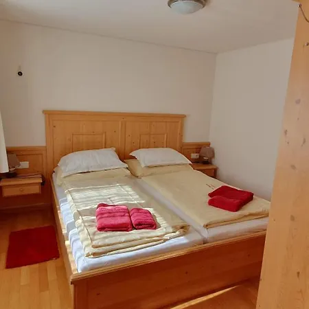 Haus Johanneshof 1604 * Lech am Arlberg