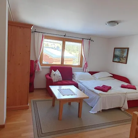 Haus Johanneshof 1604 * Lech am Arlberg