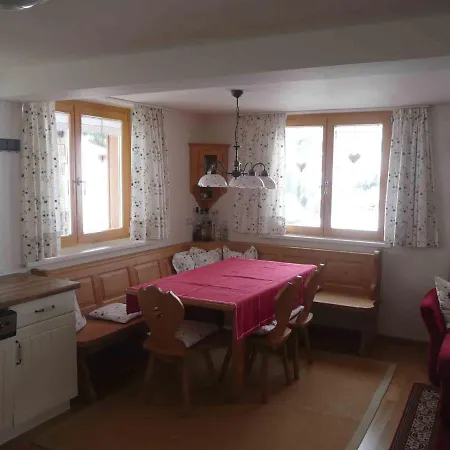 Haus Johanneshof 1604 *